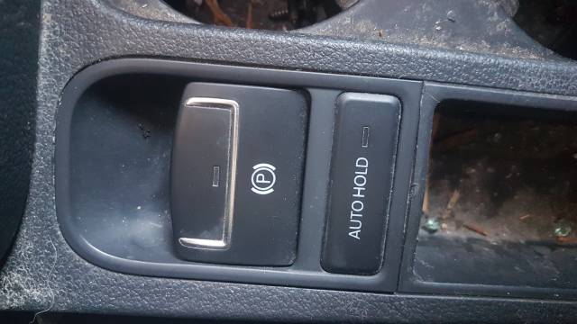 VOLKSWAGEN 2010 TIGUAN EL FREN BUTONU